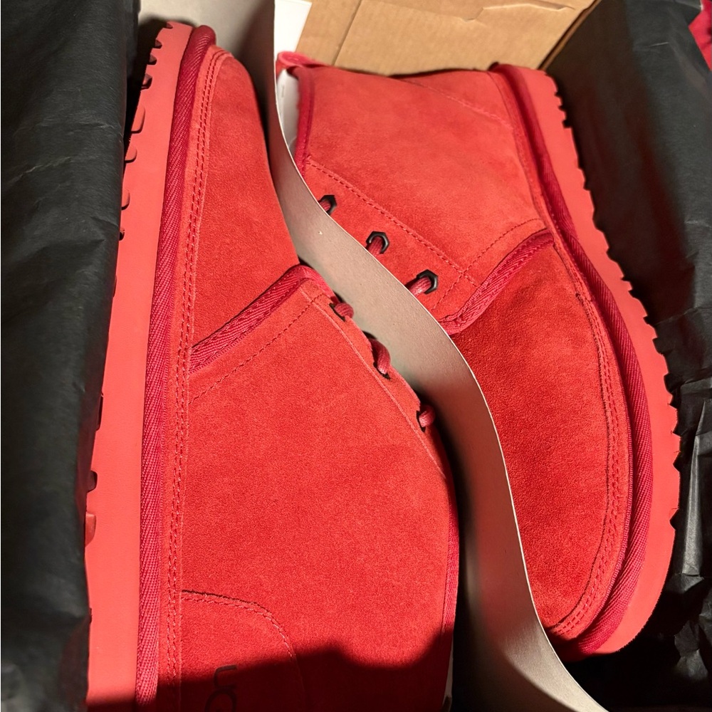 UGG Neumel women’s red